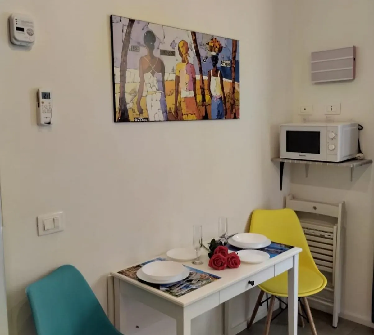 Casa Vacanze Tita La Tua Base Per Visitare Il Mare Delle Cinque Terre Apartment La Spezia
